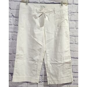 White House Black Market White Flat Front Cropped Jeans 8 Ribbon Detail Pockets